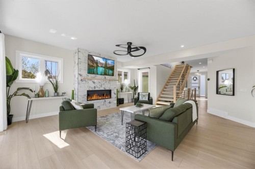 30 Silverstone Place, Didsbury, AB 