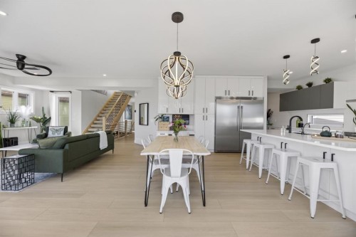 30 Silverstone Place, Didsbury, AB 