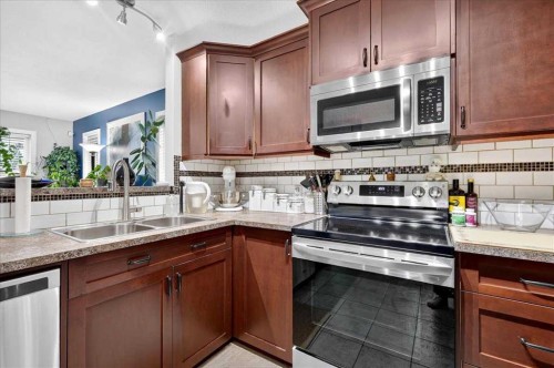 1429 Strathcona Way, Strathmore, AB 