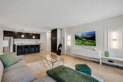 301-1331 15 Avenue SW Calgary, AB T3C 0X8