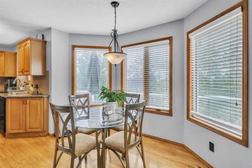 7 Tuscarora Point Nw, Calgary, AB 
