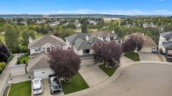 7 Tuscarora Point NWCalgary, AB T3L 2B8