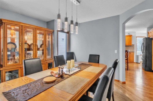 7 Tuscarora Point Nw, Calgary, AB 