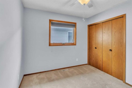 7 Tuscarora Point Nw, Calgary, AB 
