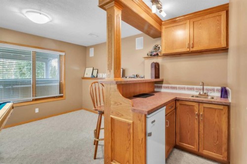 7 Tuscarora Point Nw, Calgary, AB 