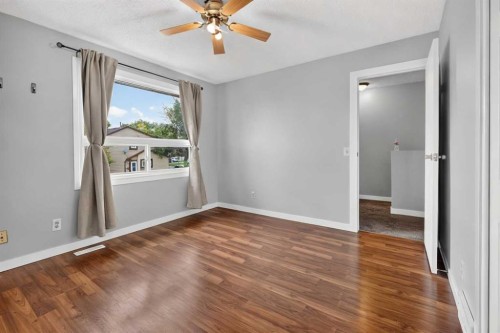 207 Penworth Drive Se, Calgary, AB 