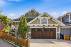 110 Cranbrook Hill SE Calgary, AB T3M 2K8