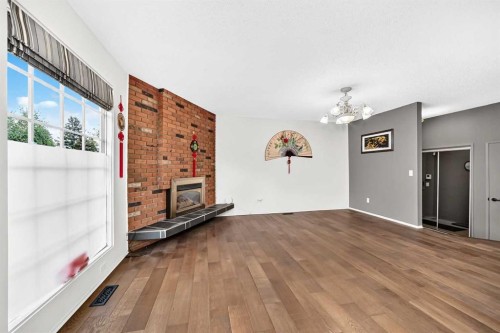 15 Maidstone Place Ne, Calgary, AB 