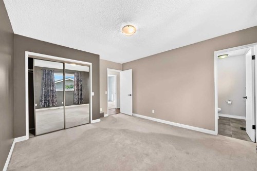 15 Maidstone Place Ne, Calgary, AB 