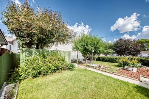 15 Maidstone Place Ne, Calgary, AB 