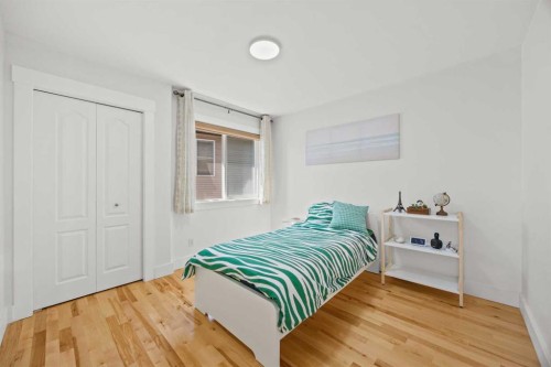 122 Springborough Point Sw, Calgary, AB 