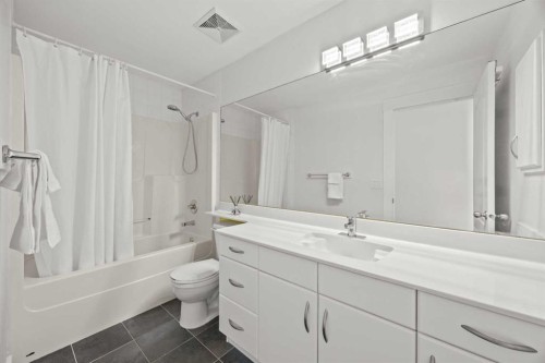 122 Springborough Point Sw, Calgary, AB 