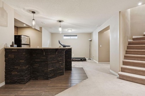 400 Sienna Park Drive Sw, Calgary, AB 