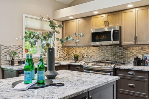 400 Sienna Park Drive Sw, Calgary, AB 
