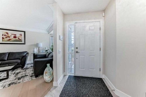 7165 California Boulevard Ne, Calgary, AB 