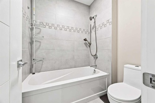 234 Fortress Bay Sw, Calgary, AB 