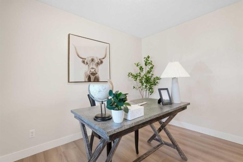 44 Cedarwood Bay Sw, Calgary, AB 