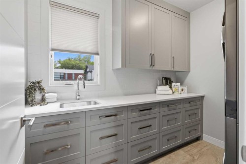 531 47 Avenue Sw, Calgary, AB 