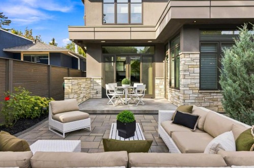 531 47 Avenue Sw, Calgary, AB 