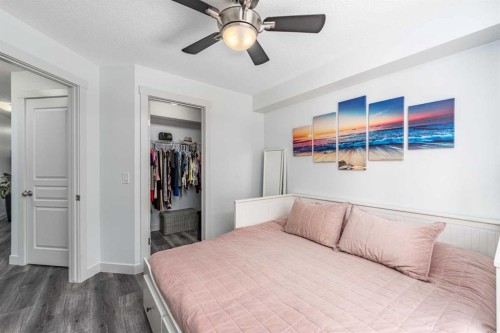 1110 Mckenzie Towne Row Se, Calgary, AB 