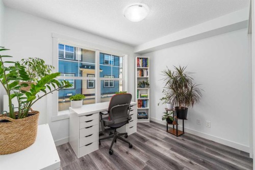 1110 Mckenzie Towne Row Se, Calgary, AB 