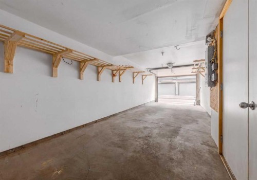 1110 Mckenzie Towne Row Se, Calgary, AB 