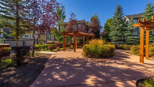 1110 Mckenzie Towne Row Se, Calgary, AB 