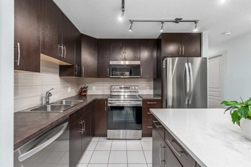 1110 Mckenzie Towne Row Se, Calgary, AB 