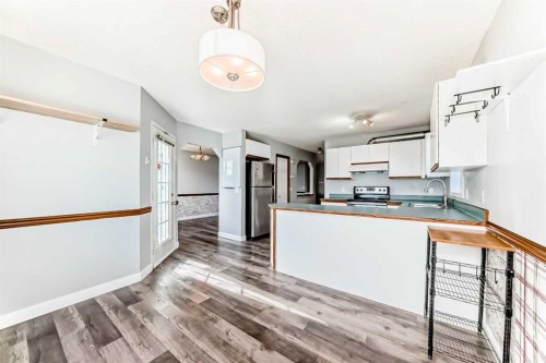 10800 Hidden Valley Drive Nw, Calgary, AB 