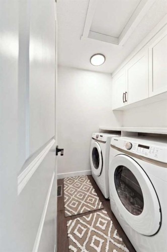 170 Chelsea Road, Chestermere, AB - Indoor Photo Showing Laundry Room
