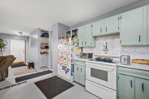 1219 68 Street Ne, Calgary, AB 