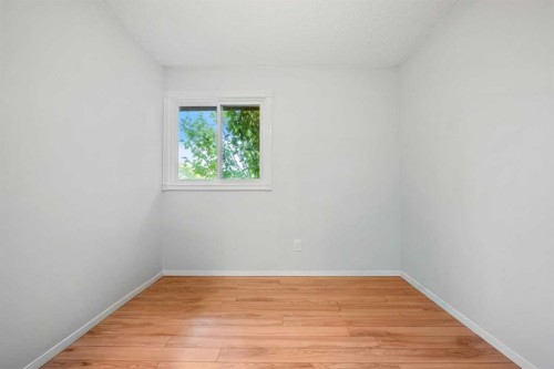 1219 68 Street Ne, Calgary, AB 