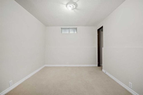 1219 68 Street Ne, Calgary, AB 