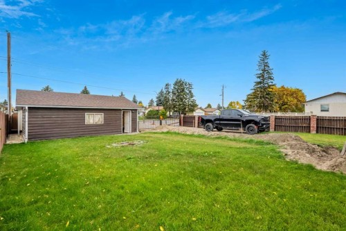 1219 68 Street Ne, Calgary, AB 