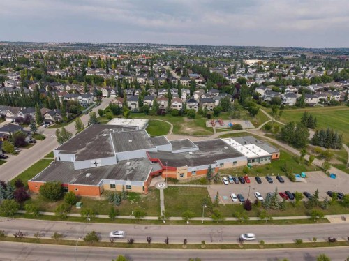 3 Tuscany Glen Green Nw, Calgary, AB 