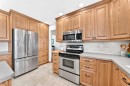 12 Cantrell Bay Sw, Calgary, AB 