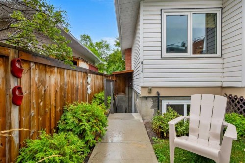 4116 Brisebois Drive Nw, Calgary, AB 