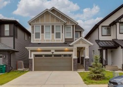 658 Creekmill Court SWAirdrie, AB T4B 5J8