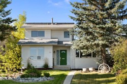 44 Beddington Crescent NE Calgary, AB T3K 1N5