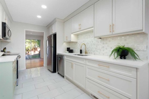 44 Beddington Crescent Ne, Calgary, AB 