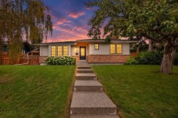 256 Westminster Drive SWCalgary, AB T3C 2T6