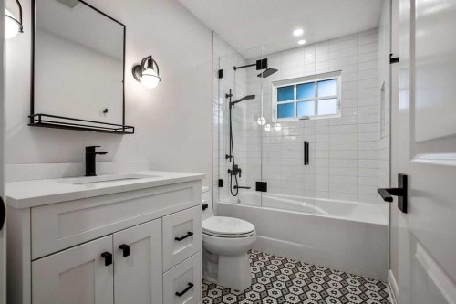 256 Westminster Drive Sw, Calgary, AB 
