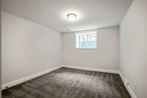 256 Westminster Drive Sw, Calgary, AB 