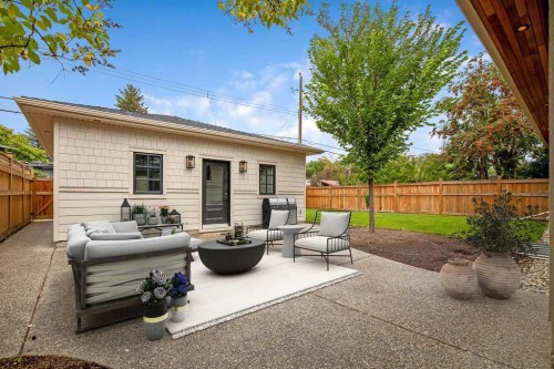 256 Westminster Drive Sw, Calgary, AB 