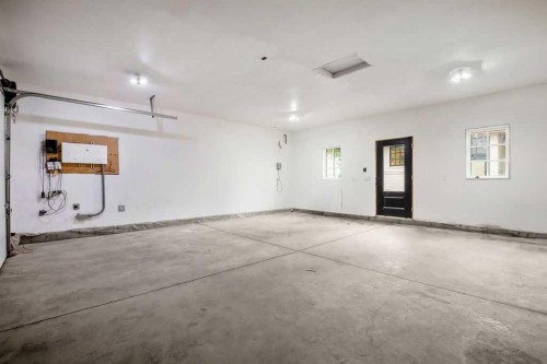 256 Westminster Drive Sw, Calgary, AB 