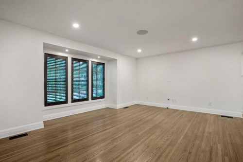 256 Westminster Drive Sw, Calgary, AB 