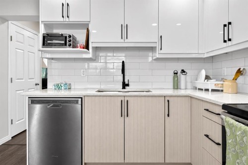 369 Falshire Drive Ne, Calgary, AB 