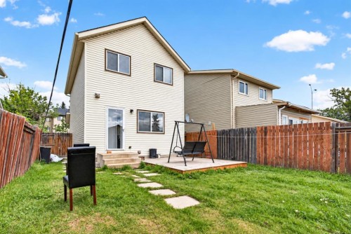 369 Falshire Drive Ne, Calgary, AB 