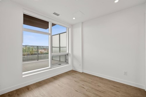 502-110 18A Street Nw, Calgary, AB 