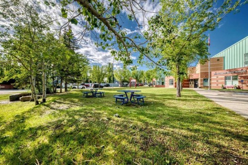 79 Hidden Hills Way Nw, Calgary, AB 